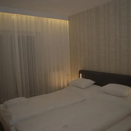 Apartment Effina &